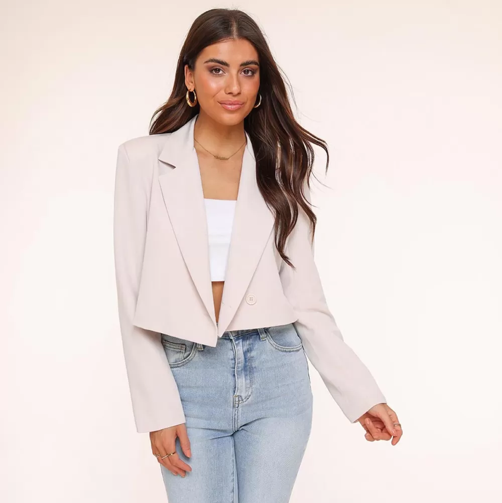 Beige Cropped-Blazer<Olivia & Kate Best Sale