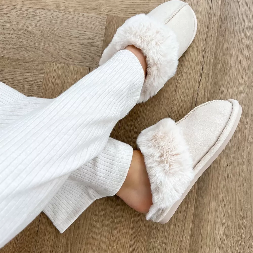 Beige Fluffy-Slippers<Olivia & Kate Online