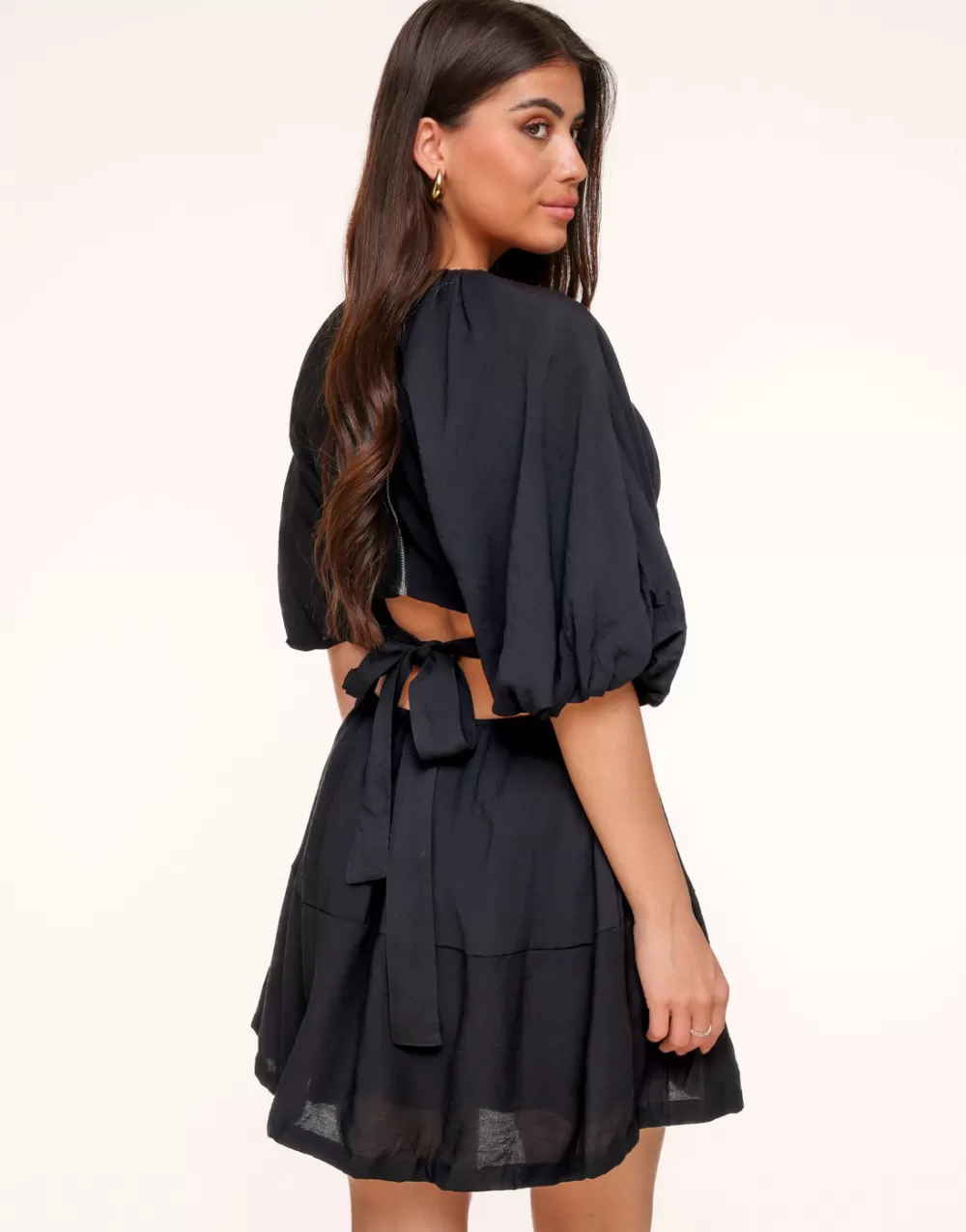 Black Short Puff Sleeves Tie Back-Dress<Olivia & Kate Flash Sale