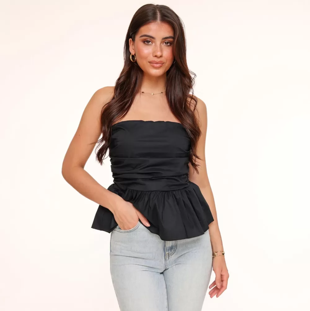 Black Strapless Ruffle-Top<Olivia & Kate Online