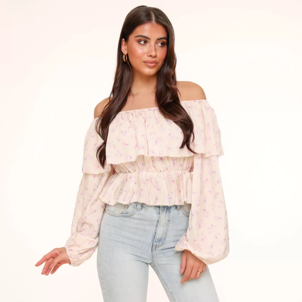 Lila Flowers Off Shoulder -Top<Olivia & Kate Store