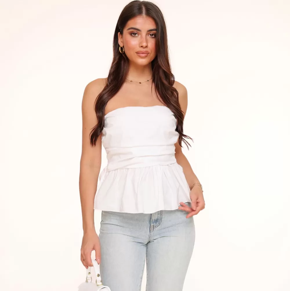 White Strapless Ruffle-Top<Olivia & Kate Sale